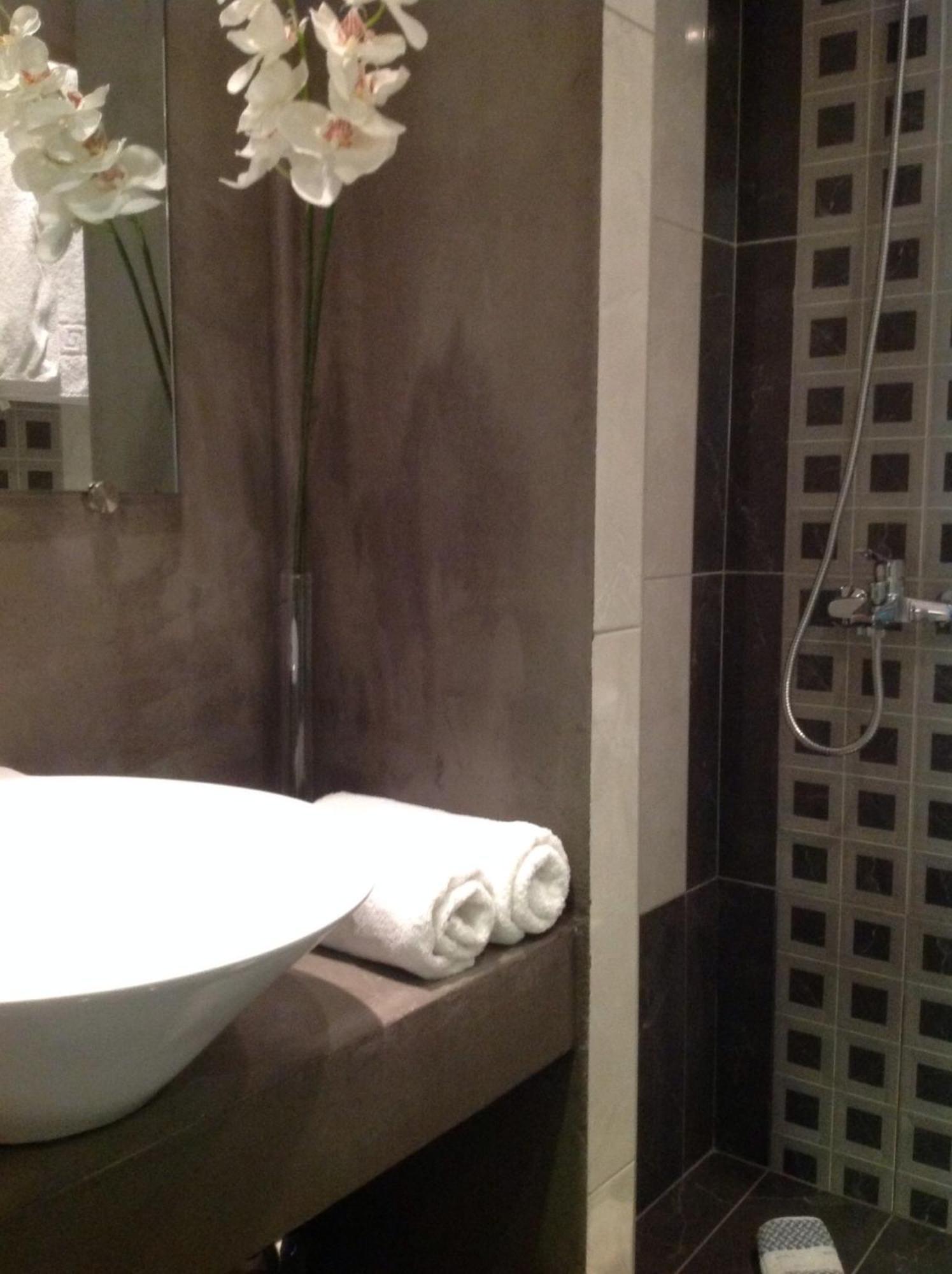 Galaxy City Hotel Limenas  Phòng bức ảnh